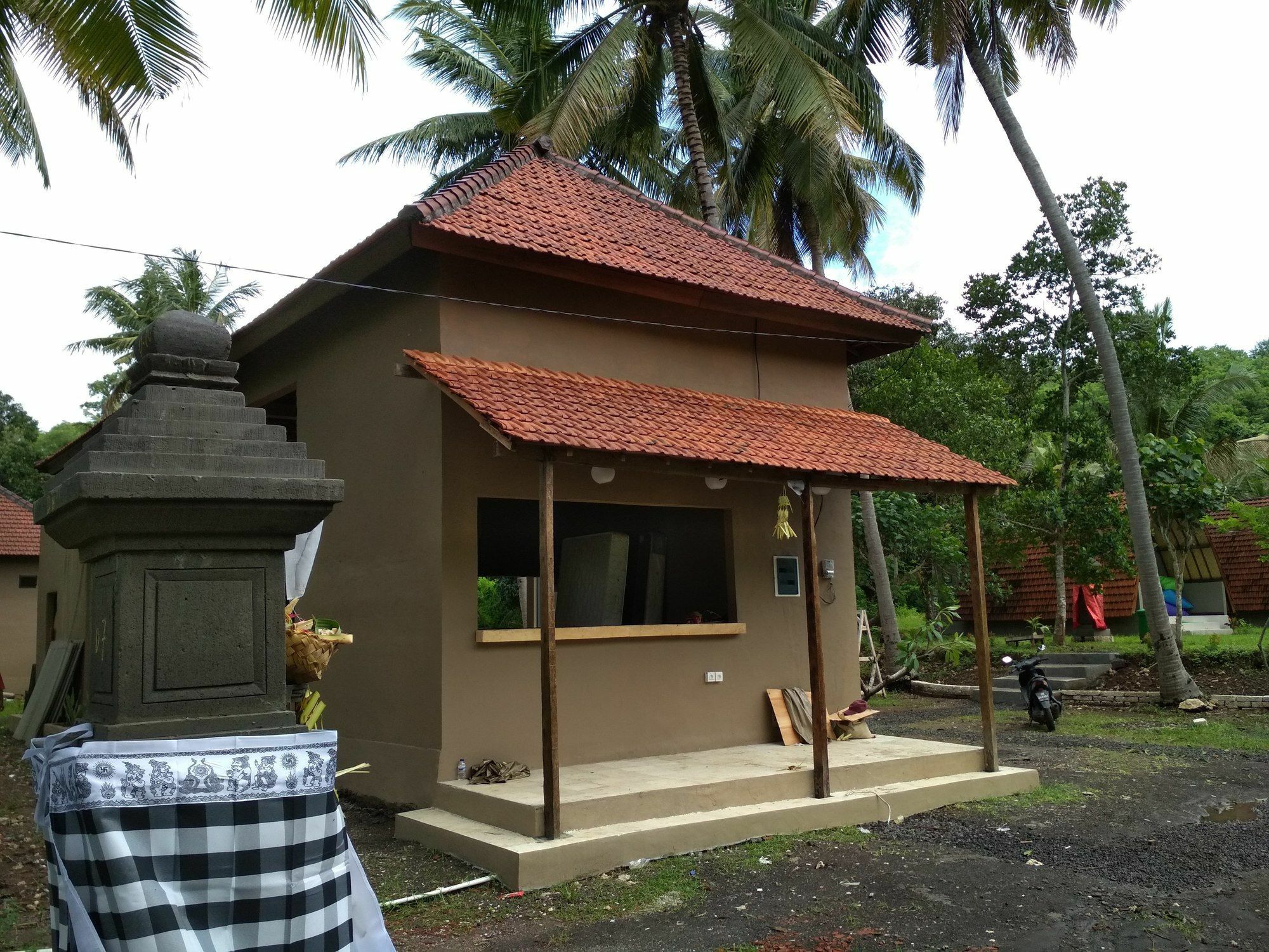 Apit Lawang Villas & Resto Batununggul Exterior foto
